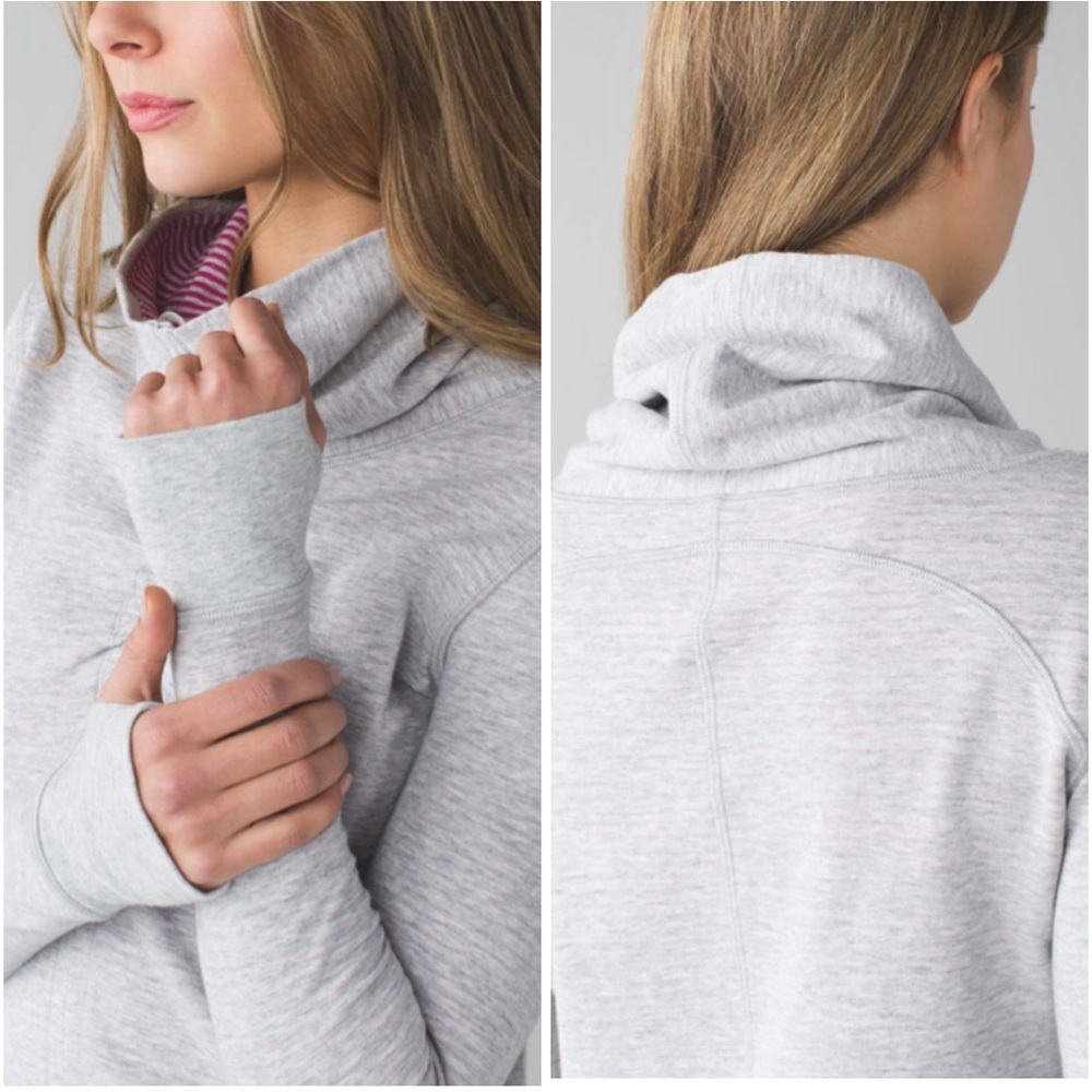 🍋Lululemon In A Cinch Long Sleeve Tee
Raspberry / Heathered Light Grey